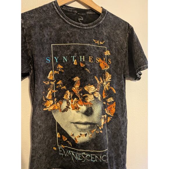 evanescence dark gray heathered butterfly synthesis tee shirt size S - Picture 3 of 5